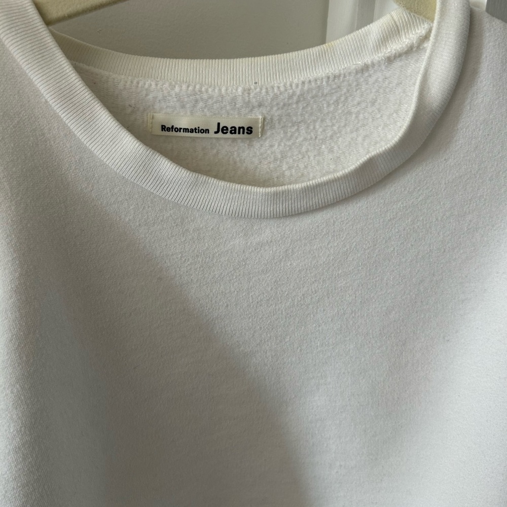 Reformation jeans cropped sweatshirt - Picture 3 of 5